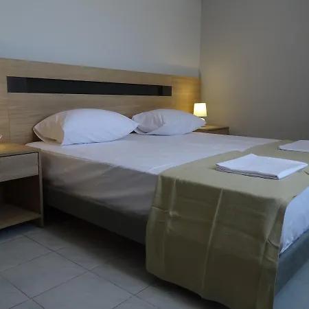 Cosmos Apart Otel 3*