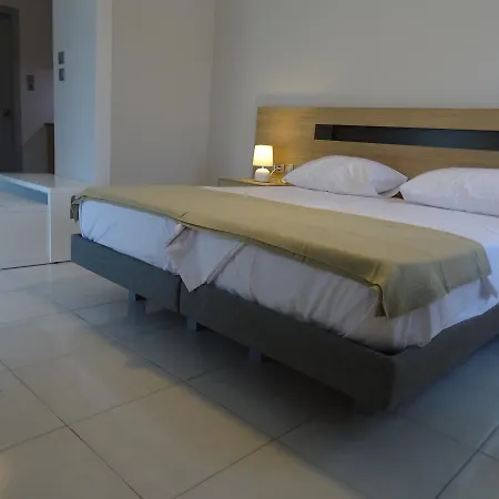 Cosmos Apart Otel 3*