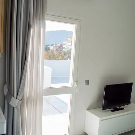 Apart Otel Cosmos 3*