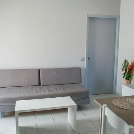 Cosmos Apart Otel 3*